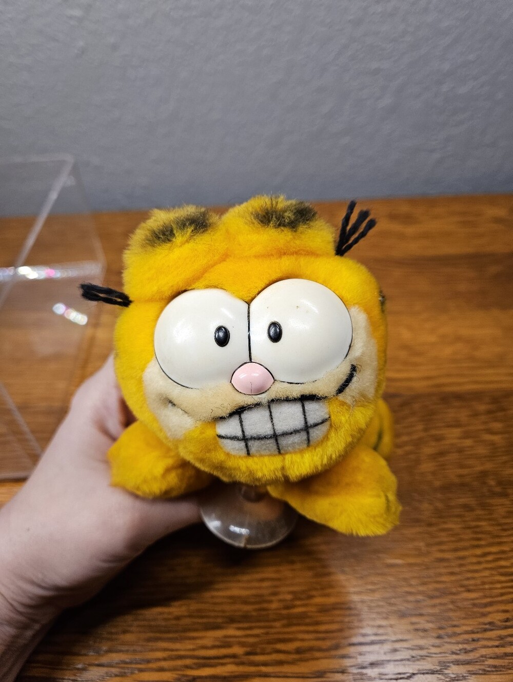 Garfield "Stuck On You" window plush - Picture 5 of 7